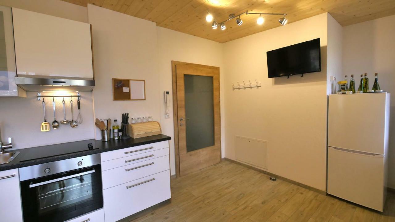 Apartment Lanser Fügen Buitenkant foto